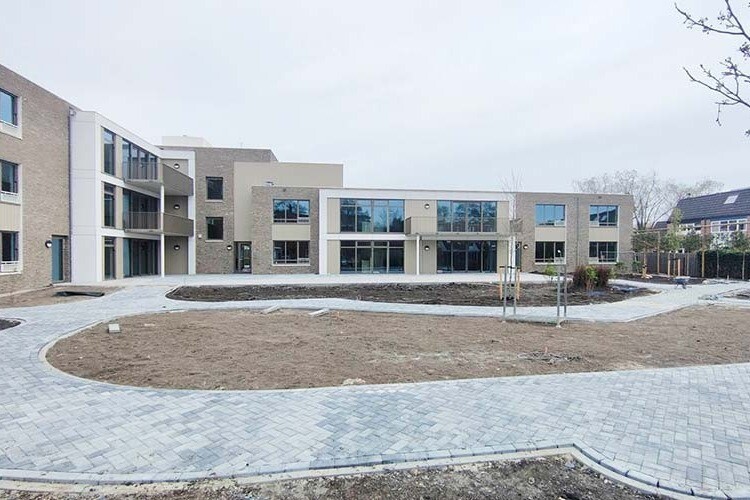 Bouw zorgcentrum Victoriahof van Gemiva in Gouda bijna gereed