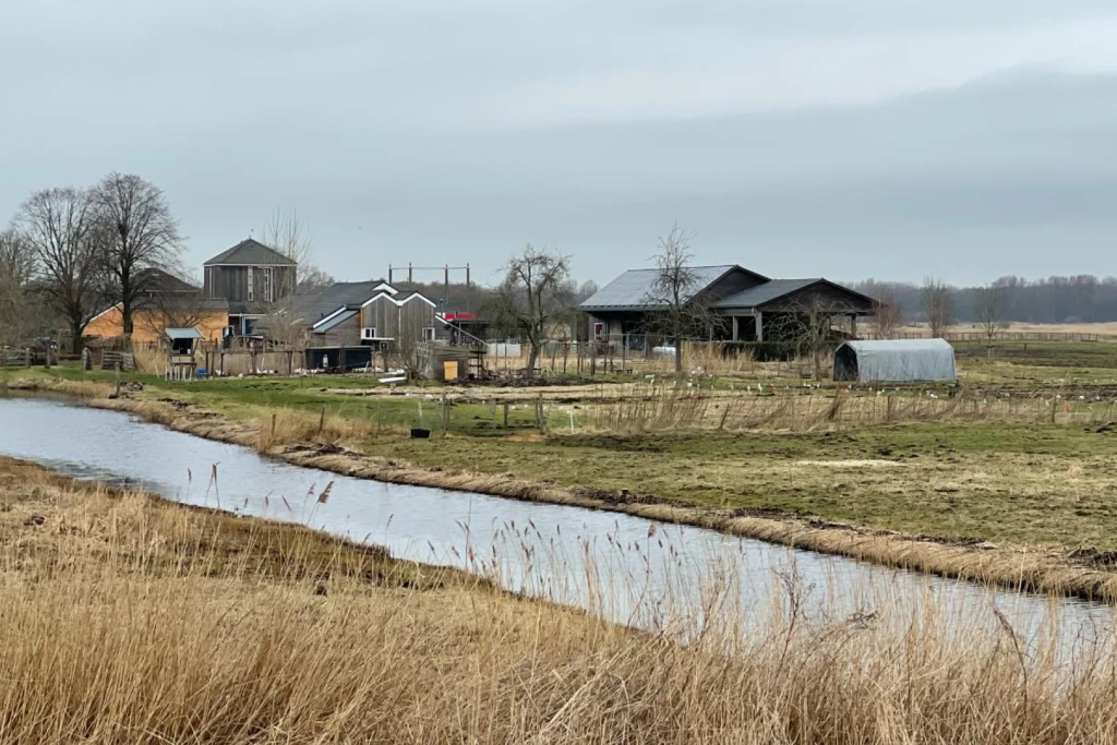 Verkocht: zorgboerderij de marsen gelegen op recreatiegebied het twiske te landsmeer