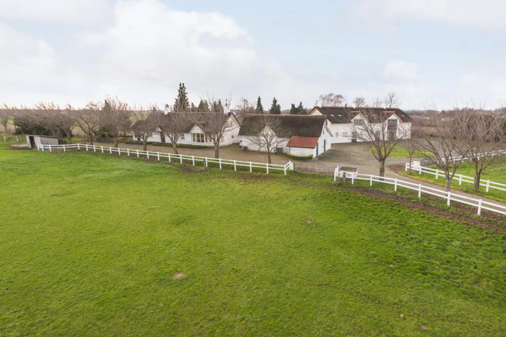 Te koop/ te huur landgoed kortenbos, meerlo (limburg) zorg/welness/paarden